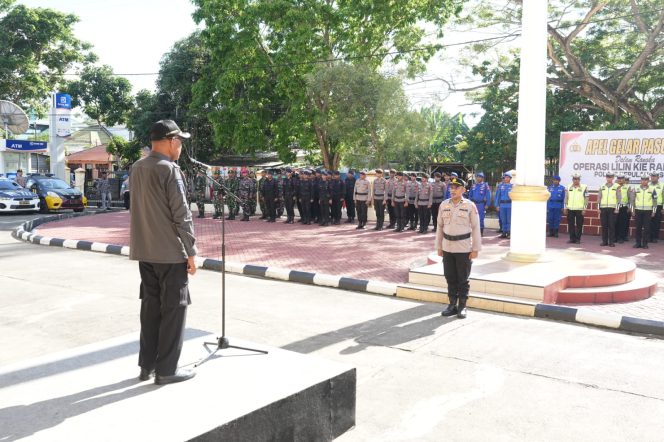 
					Jelang Nataru, Wabup Sula Tegaskan Sinergi TNI–Polri dalam Operasi Lilin Kie Raha 2025