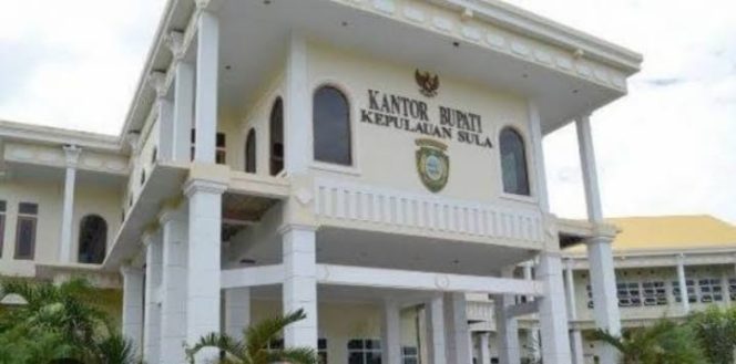 
					Kepulauan Sula Naik Peringkat Evaluasi Pelayanan Publik KEMENPANRB 2025