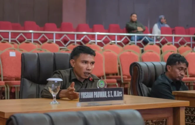
					Reses di Kepulauan Sula, Yusran Pauwah Desak Disdik Malut Bayarkan Hak Guru PPPK