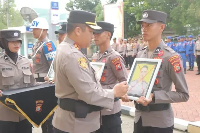 
					Simak Pelanggaran Hukum ke Tiga Personel yang Dapat PTDH